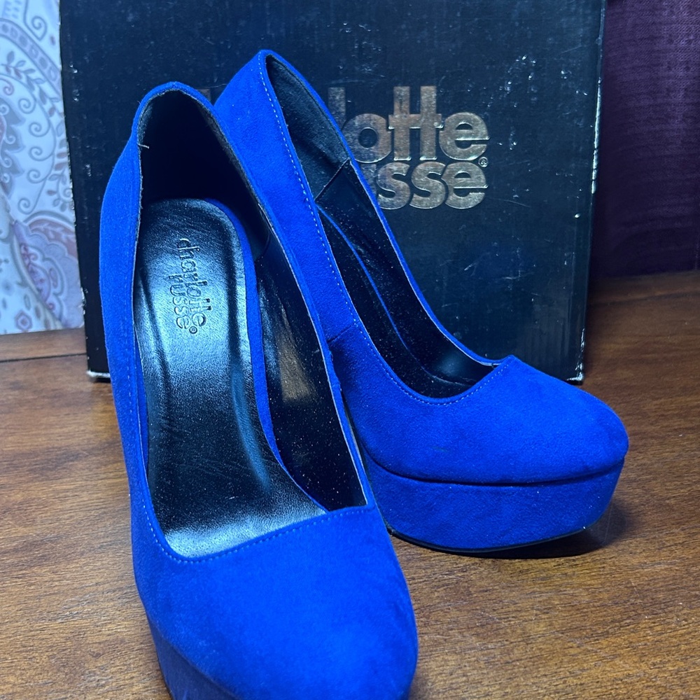 Charlotte Russe Vibrant Blue Heels - Picture 2 of 5